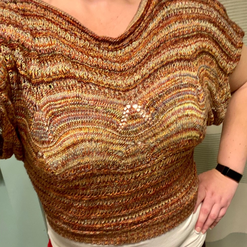 Crop top sweater